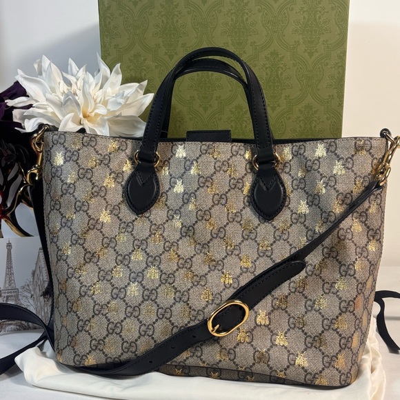 Gucci Handbags - Beautiful Gucci Bee Tote Sold